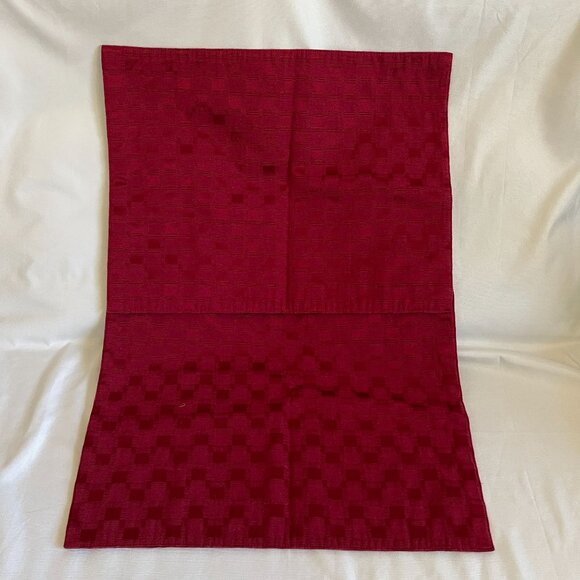 Red Quilted Christmas Placemats Set Of 2 With Checkerboard & Diamond Patterns - Picture 2 of 4